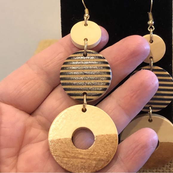 NWT Earrings by Plunder- dangle style with triple wood circles - Picture 6 of 9